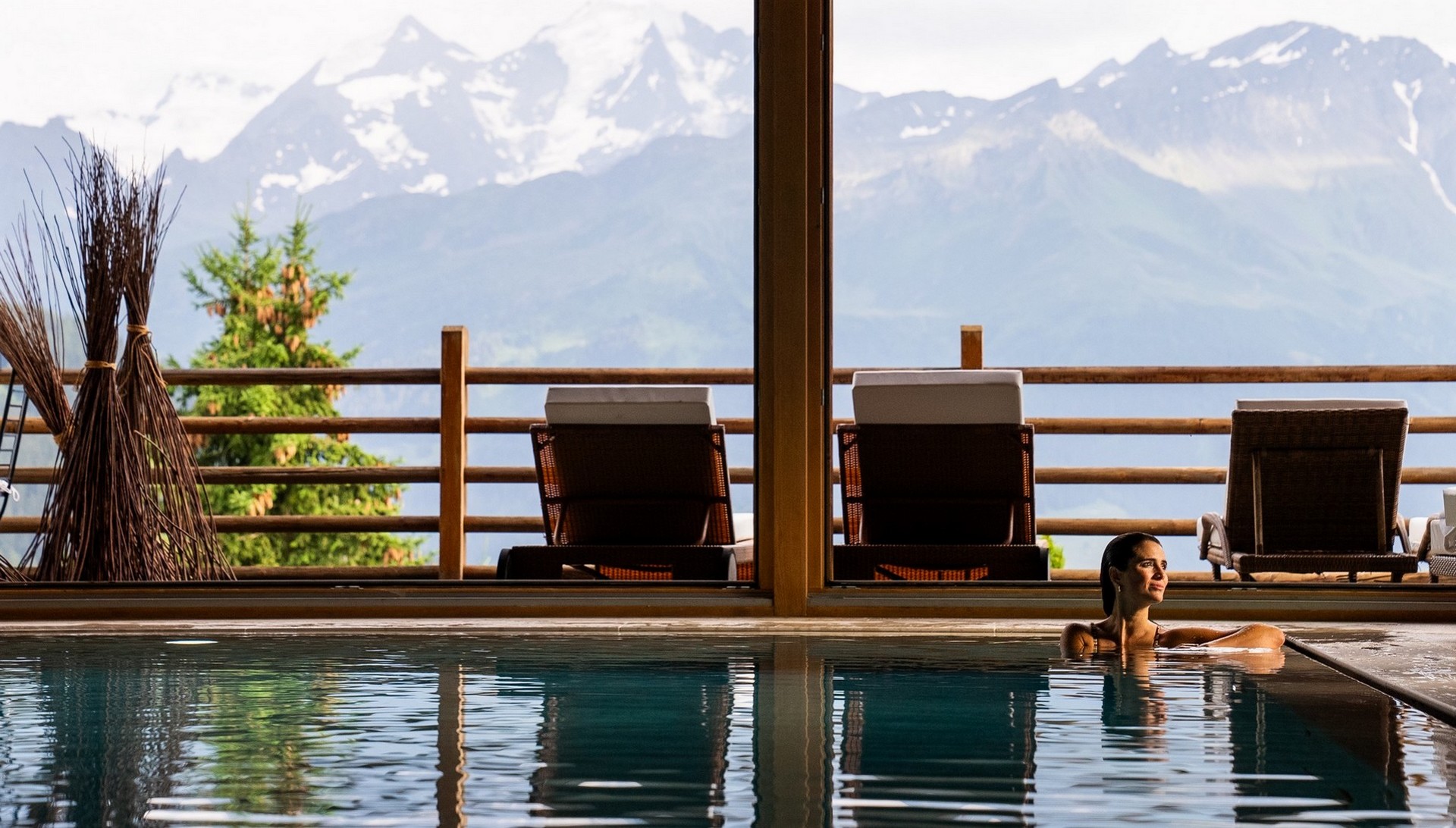 The Swimming Pool - Chalet d'Adrien